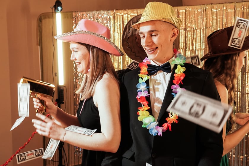 Studniówka II LO we Wrocławiu