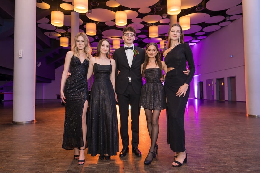 Studniówka XII LO we Wrocławiu