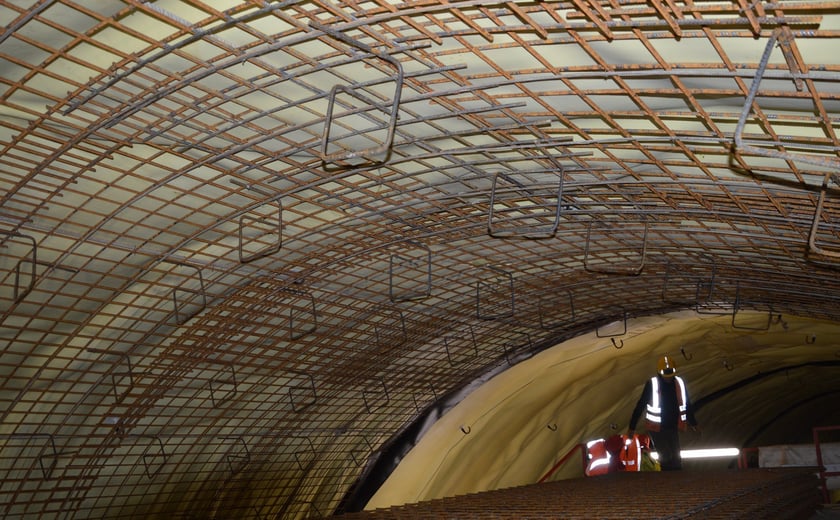 Prace w tunelu koło Trzcińska na Dolnym Śląsku