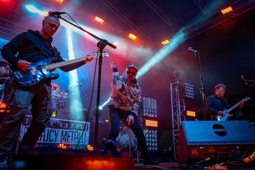 Zdjęcia z koncertów granych podczas WOŚP na Rynku i w Starym Klasztorze