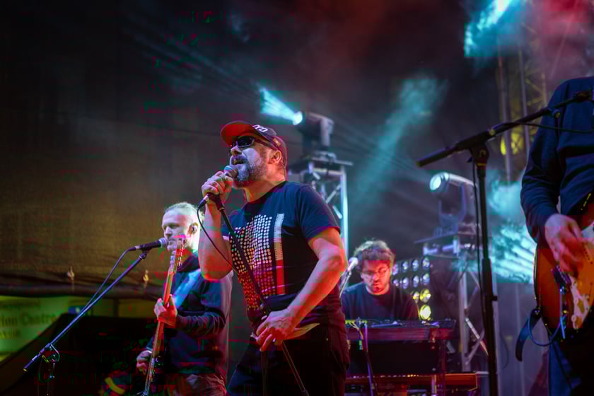 Zdjęcia z koncertów granych podczas WOŚP na Rynku i w Starym Klasztorze