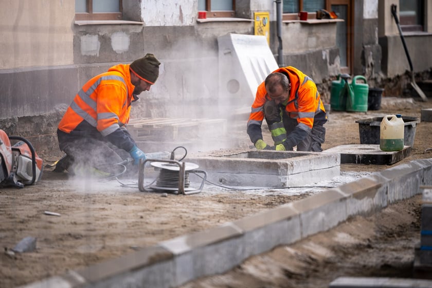 Przebudowa ul. Pomorskiej - styczeń 2024. Trwają prace naziemne