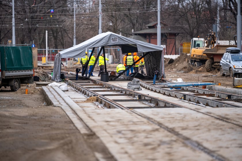 Przebudowa ul. Pomorskiej - styczeń 2024. Fragment torowiska