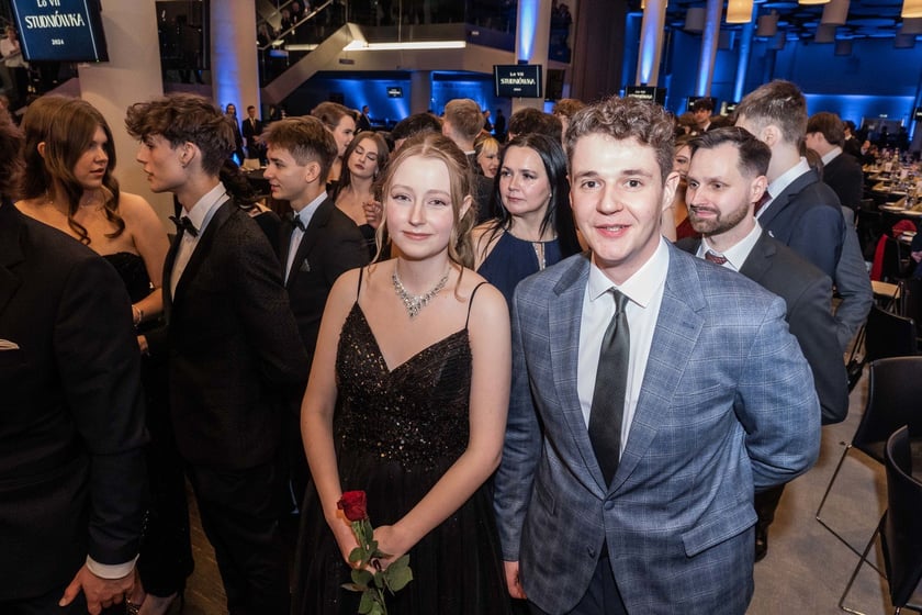 Studniówka maturzystów VII LO we Wrocławiu