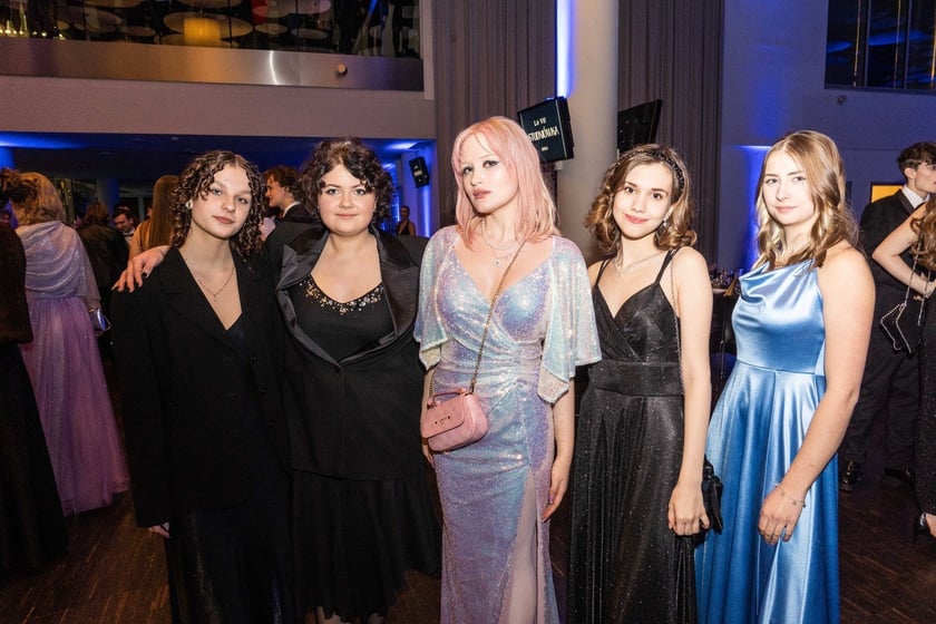 Studniówka maturzystów VII LO we Wrocławiu