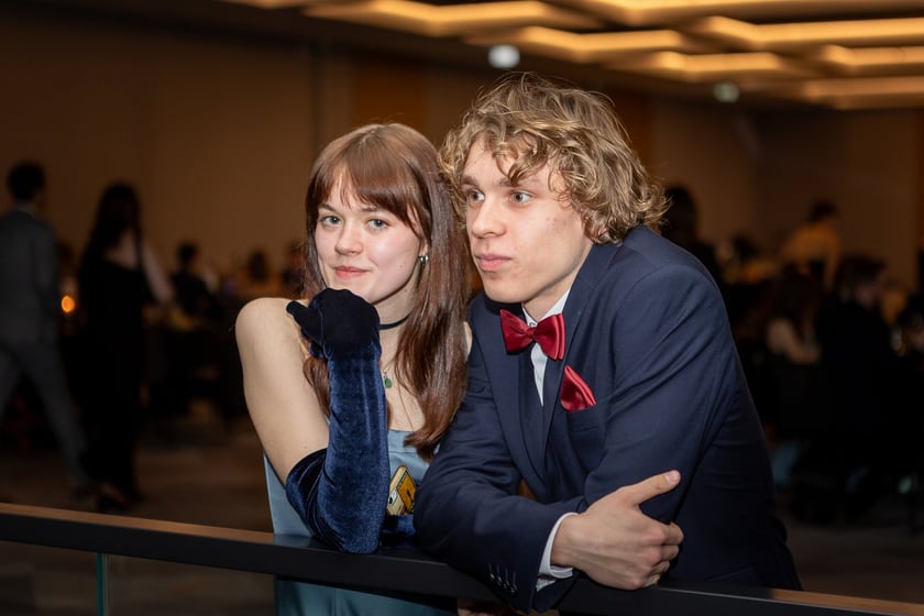 Studni&oacute;wka uczni&oacute;w&nbsp;klas maturalnych XIII LO im. Aleksandra Fredry we Wrocławiu