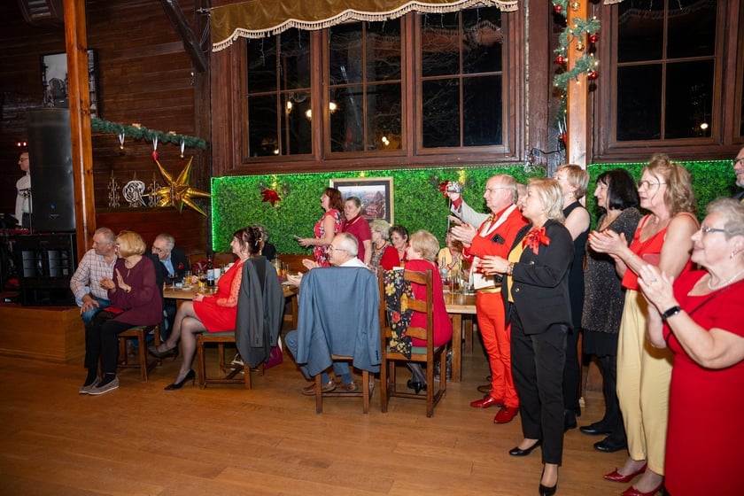 Walentynkowy bal seniorów