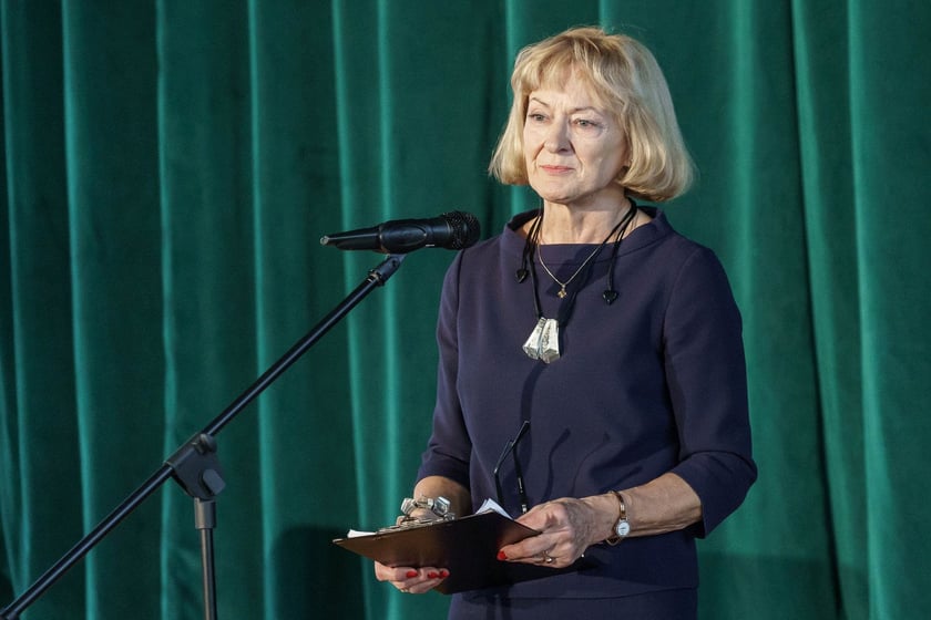 Ewa Szczęch, Dyrektor Wydziału Szkół Ponadpodstawowych i Specjalnych