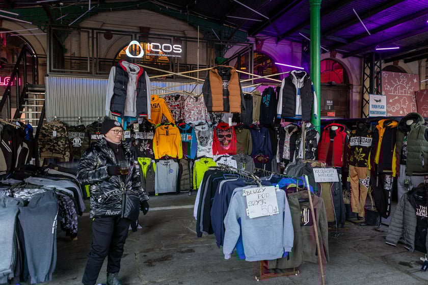 Bazar na dworcu Świebodzkim, luty 2024