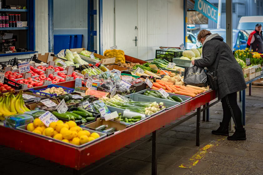 Targowisko przy. ul. Radosnej we Wrocławiu