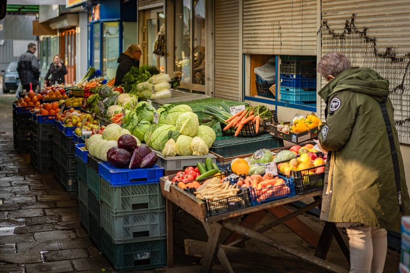 Targowisko przy. ul. Radosnej we Wrocławiu