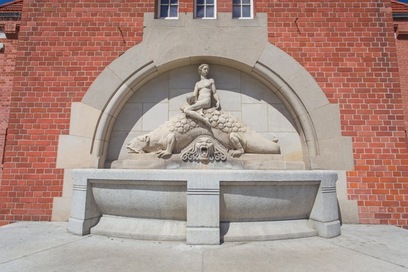 Wieża ciśnień przy ul. Wiśniowej we Wrocławiu