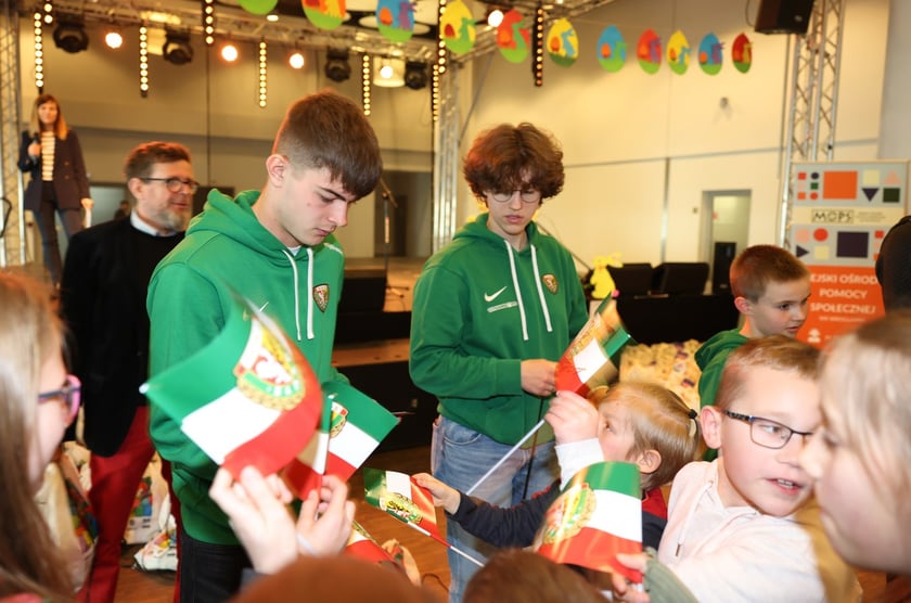 Wielkanocne Paczki Dobrych Relacji 2024