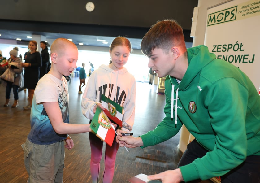 Wielkanocne Paczki Dobrych Relacji 2024