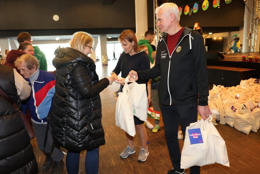 Wielkanocne Paczki Dobrych Relacji 2024