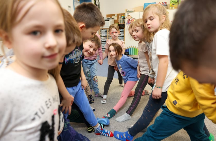 Dzień kolorowej skarpetki w Przedszkolu nr 17 we Wrocławiu