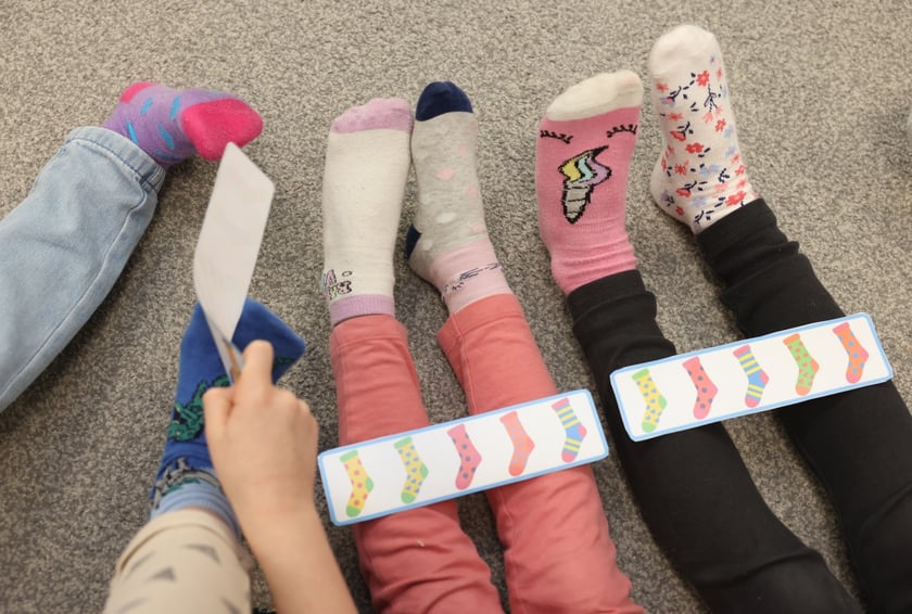 Dzień kolorowej skarpetki w Przedszkolu nr 17 we Wrocławiu