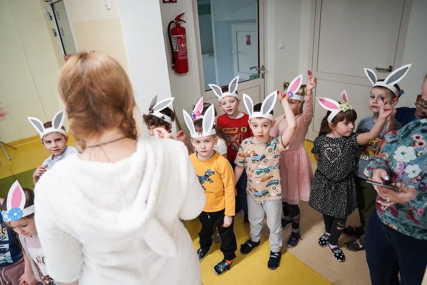 Spotkanie z Zajączkiem w Przedszkolu nr 149 „Tęczowa Polanka”