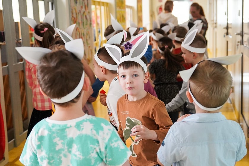 Spotkanie z Zajączkiem w Przedszkolu nr 149 „Tęczowa Polanka”