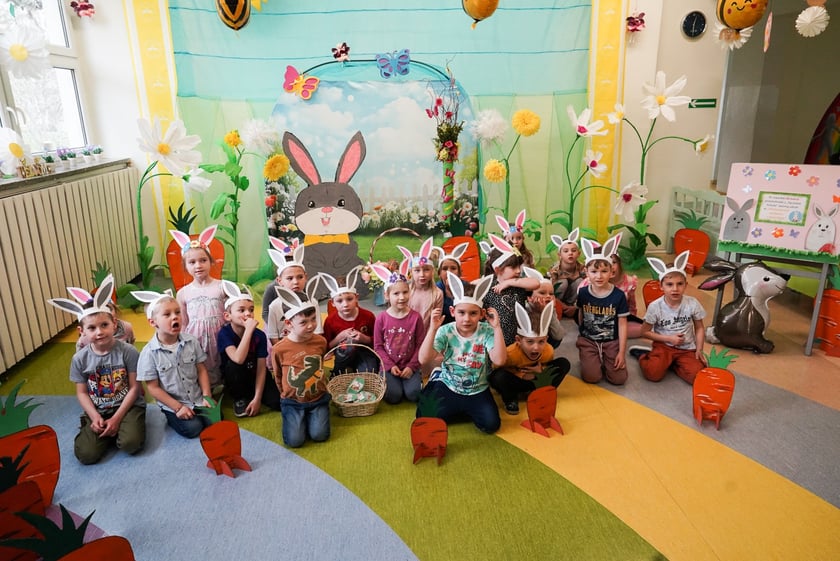 Spotkanie z Zajączkiem w Przedszkolu nr 149 „Tęczowa Polanka”