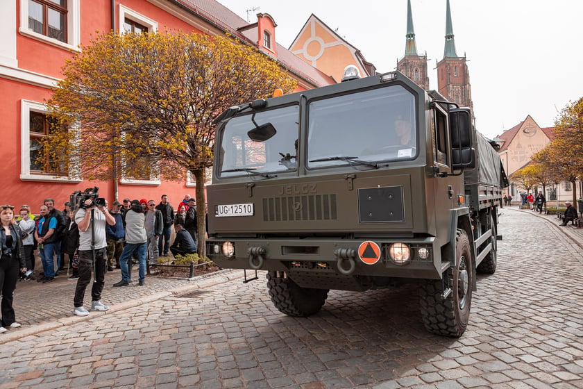 Caritas rozdał ubogim 600 paczek