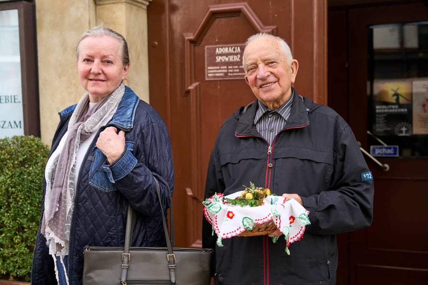 Swięcenie pokarmów w kościołach we Wrocławiu
