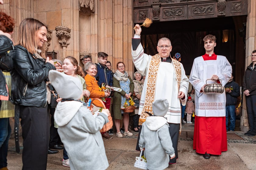 Święcenie pokarmów w kościołach we Wrocławiu