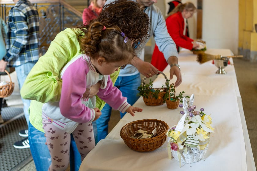 Święcenie pokarmów w kościołach we Wrocławiu