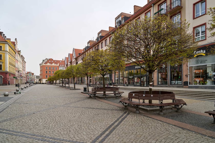 Puste miasto. Wrocław bez ludzi i bez samochodów. 31.03.2024