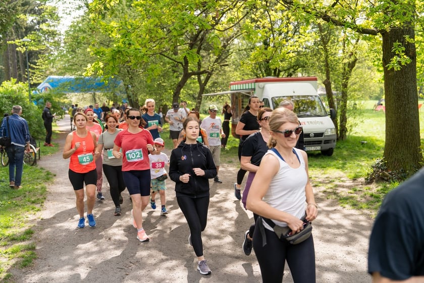 Charytatywny bieg „Mięśnie dla mięśni” w parku Grabiszyńskim