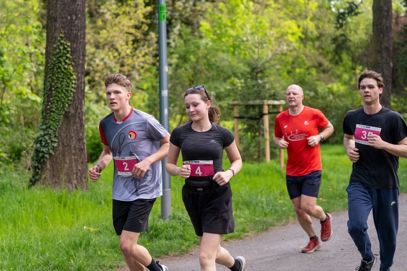 Charytatywny bieg „Mięśnie dla mięśni” w parku Grabiszyńskim