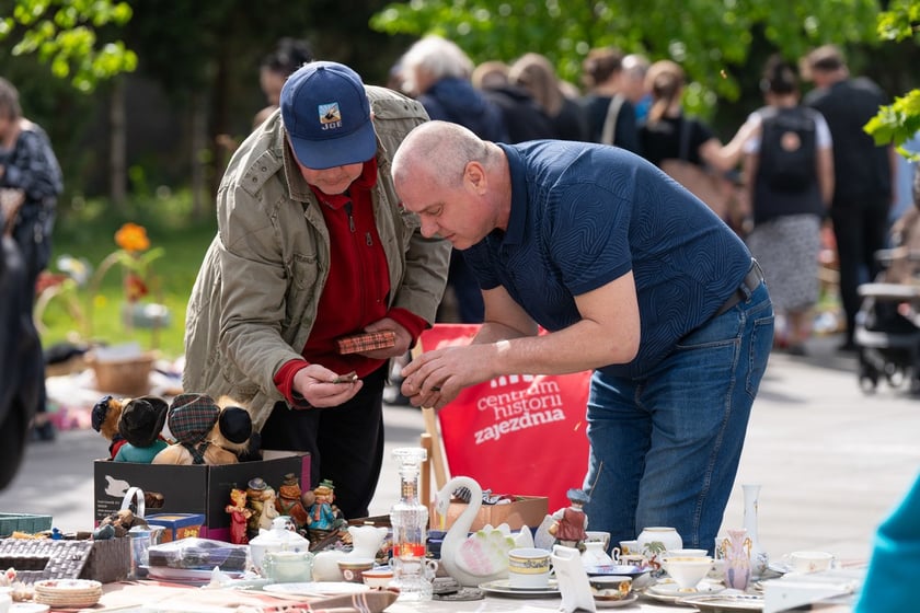 Pchli targ przy Centrum Historii Zjezdnia we Wrocławiu