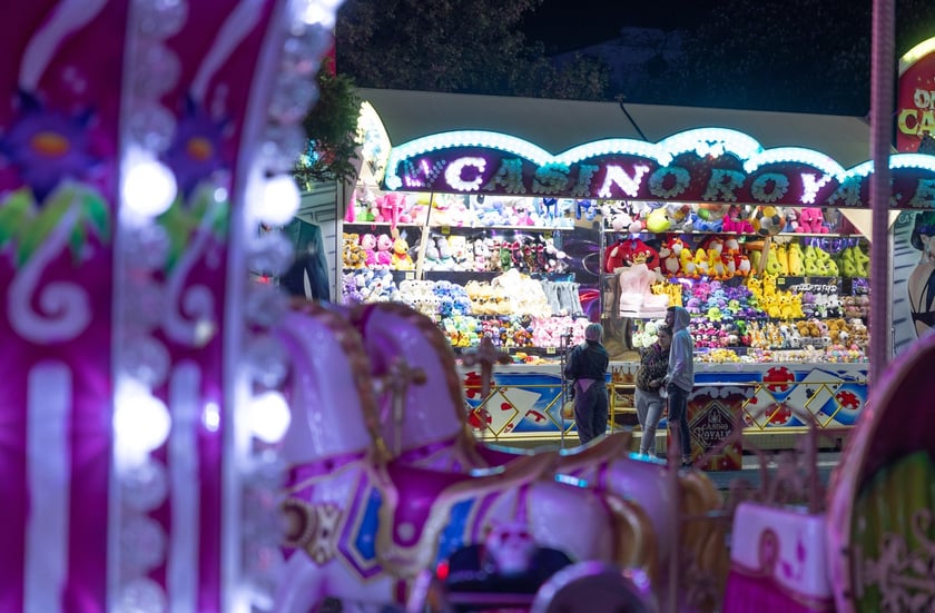 Wesołe miasteczko przy Centrum Handlowym Borek do 21 kwietnia