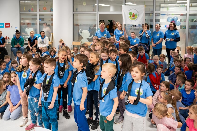„Niebieskie Igrzyska” przedszkolaków z Wrocławia