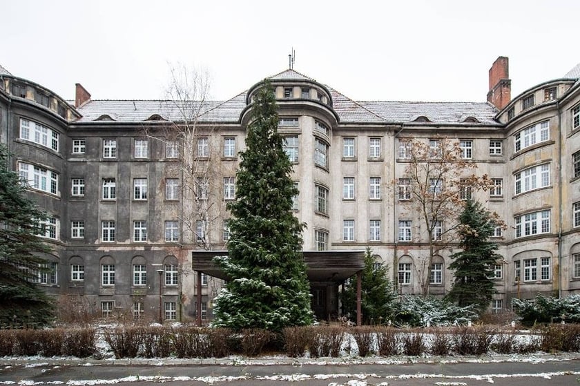 Budynki poszpitalne przy Traugutta w 2022 roku