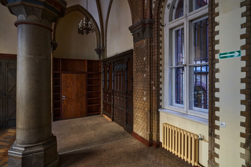 Budynek  dawnej biblioteki przy ul. Szajnochy