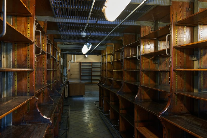 Budynek  dawnej biblioteki przy ul. Szajnochy