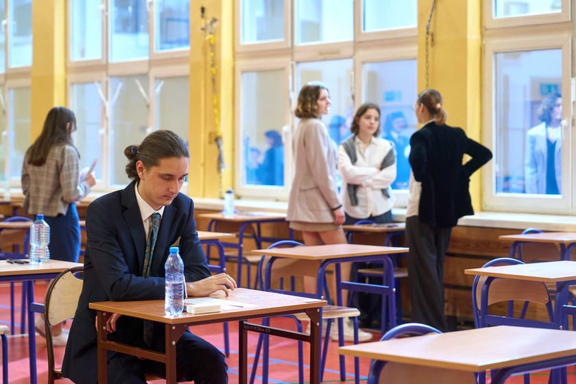 Matura 2024. Maturzyści III LO we Wrocławiu