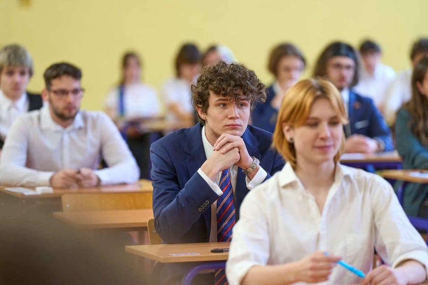 Matura 2024. Maturzyści III LO we Wrocławiu