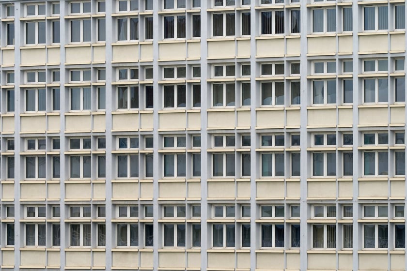 Biurowiec Zremb przy ul. Traugutta na Przedmieściu Oławskim