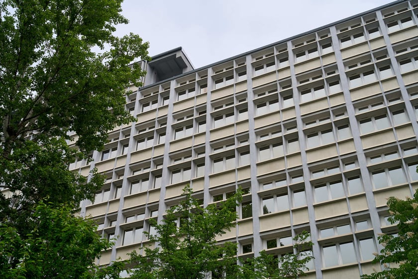 Biurowiec Zremb przy ul. Traugutta na Przedmieściu Oławskim