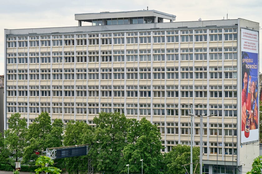 Biurowiec Zremb przy ul. Traugutta na Przedmieściu Oławskim