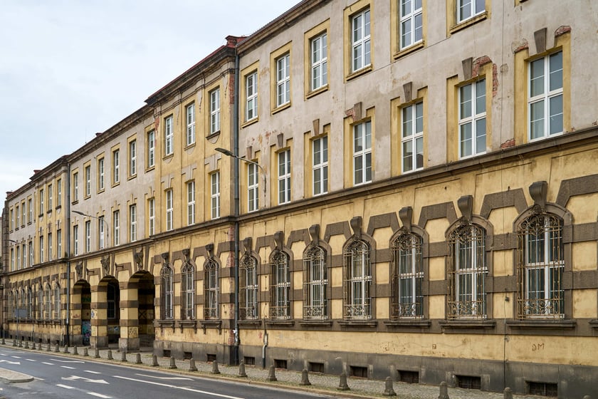 Była Poczta Paczkowa i Telegraf, także siedziba Orange Polska, na Starym Mieście