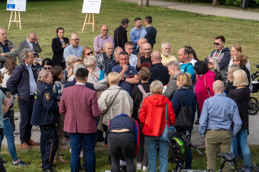 Spotkanie prezydenta Jacka Sutryka z mieszkańcami Ołtaszyna