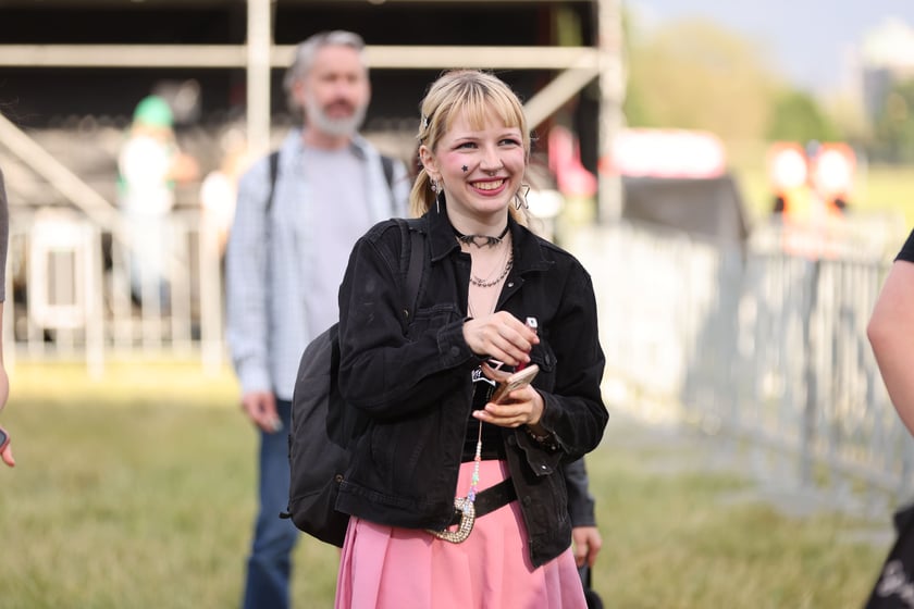 Pierwszy dzień Juwenaliów Wrocławskich 2024 na Polach Osobowickich