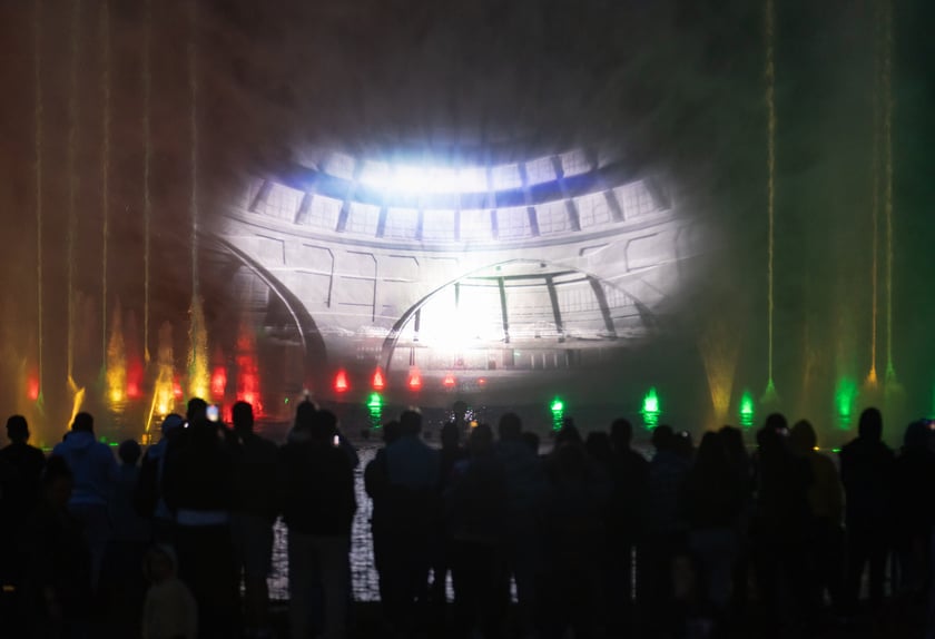 Otwarcie sezonu 2024 Fontanny Multimedialnej - pokaz specjalny: Katedra Demokracji