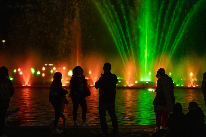 Otwarcie sezonu 2024 Fontanny Multimedialnej - pokaz specjalny: Katedra Demokracji