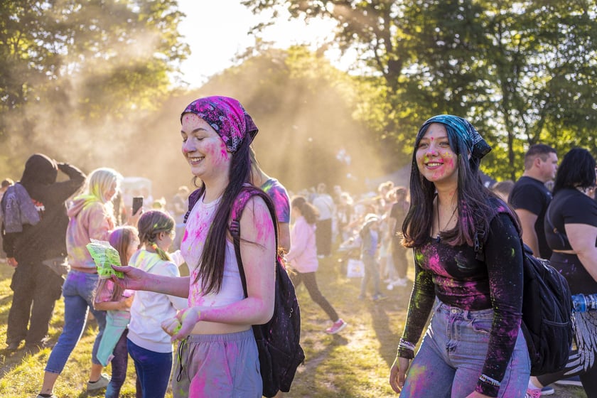 Kolor Fest &ndash; Dzień Kolor&oacute;w Holi (12.05.2024)