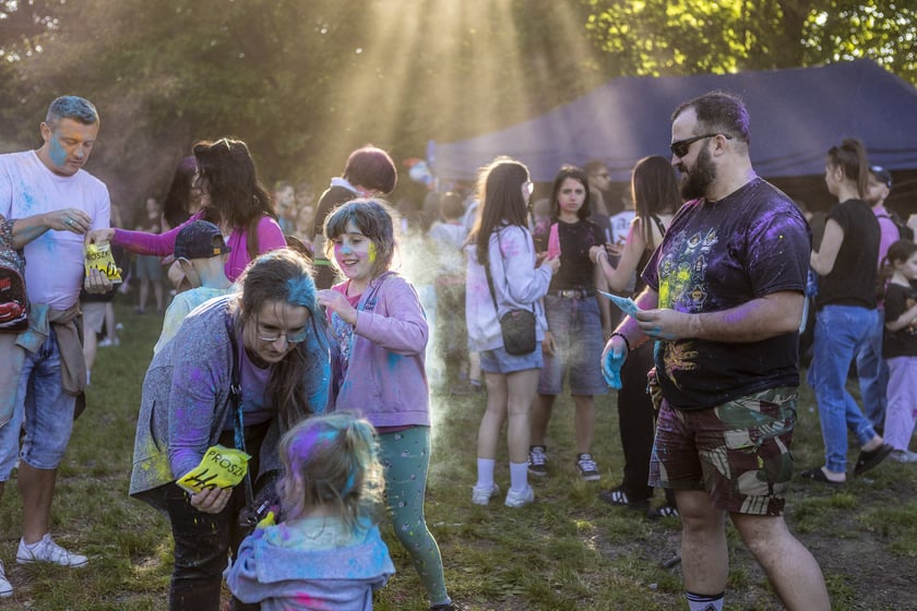 Kolor Fest &ndash; Dzień Kolor&oacute;w Holi (12.05.2024)