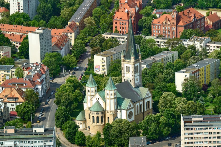Panorama Wrocławia z tarasu widokowego na Sky Tower